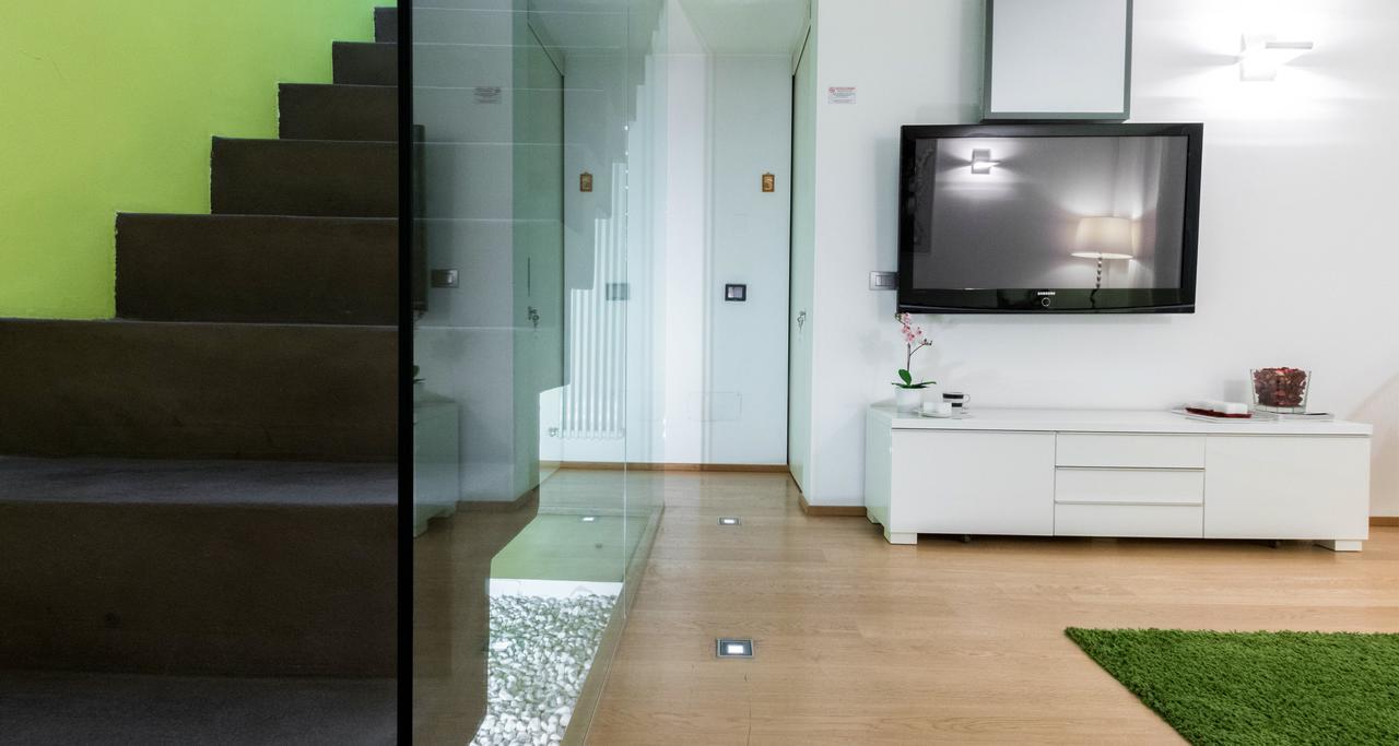 Monte Amiata Rooms Милан Экстерьер фото